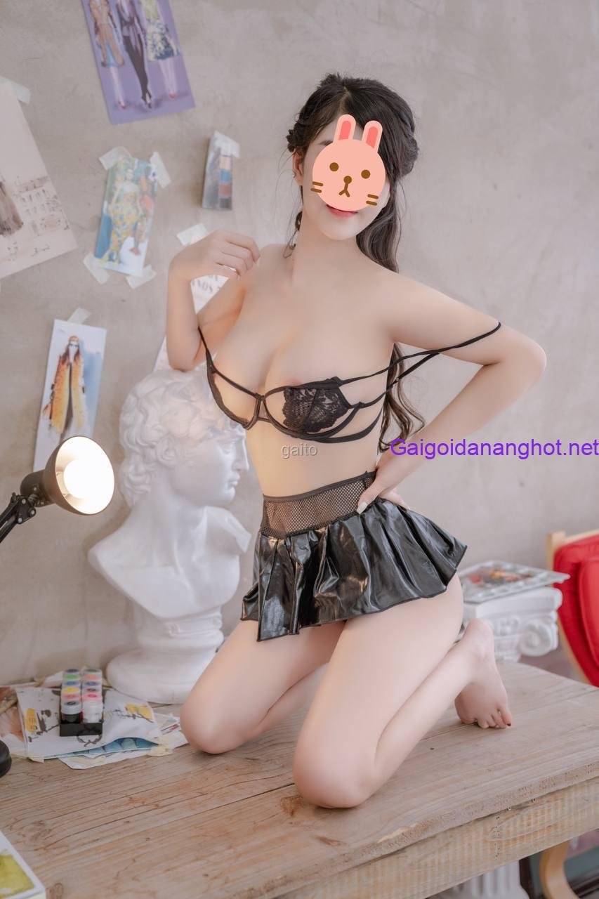 khám phá vẻ đẹp của Ngọc Nhi gái gọi Phan Thiết xinh đẹp