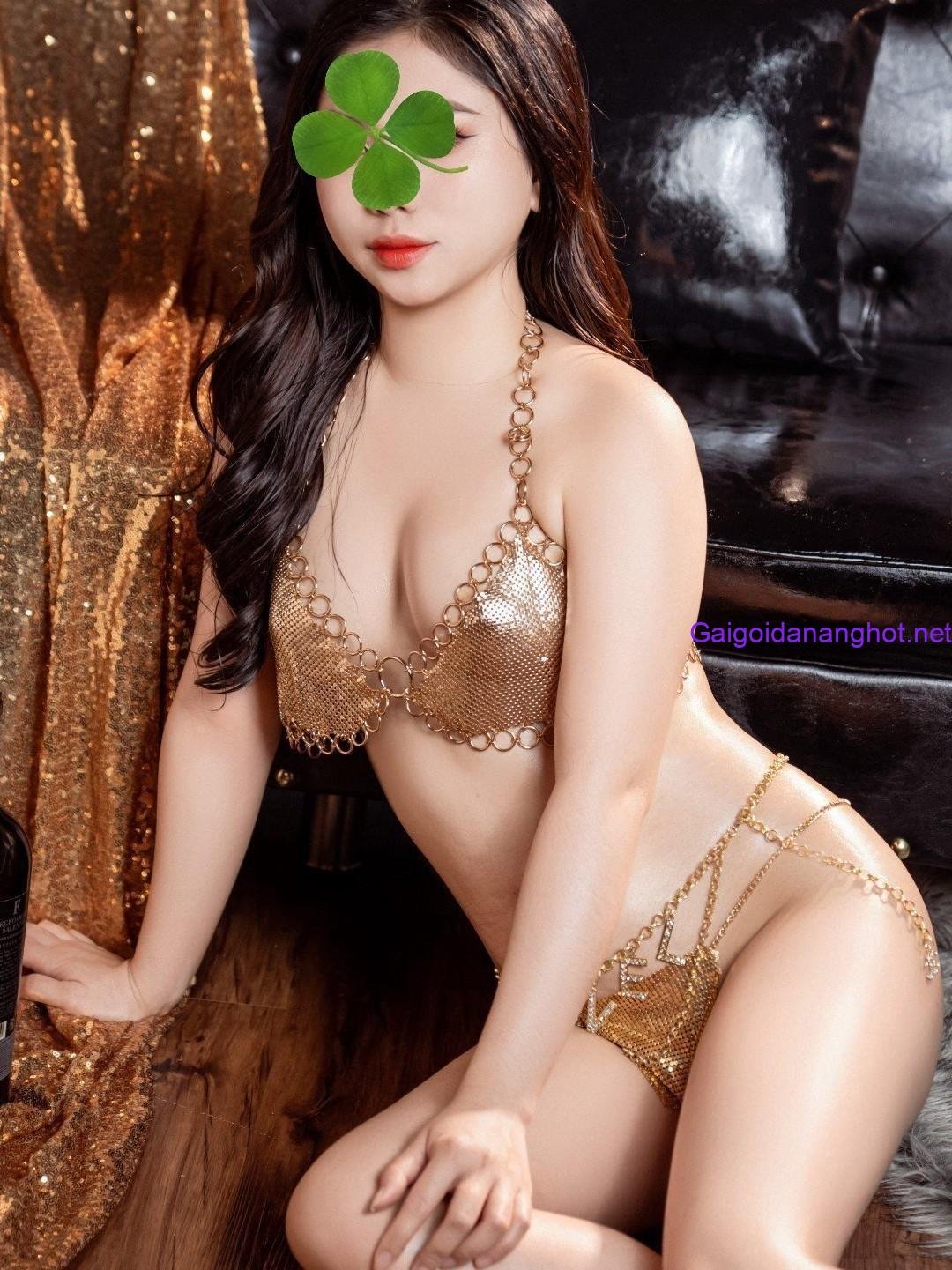 Gái Gọi TP Phan Thiết – Trúc Phương Mặt Xinh Duyên Body Đẹp Vú Căn Tự Nhiên