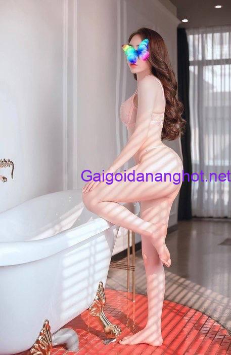 Quỳnh Như – Gái Gọi TP Huế Đẹp Duyên Dáng, Thân Hình Nở Nang, Chiều Khách Hết Mình