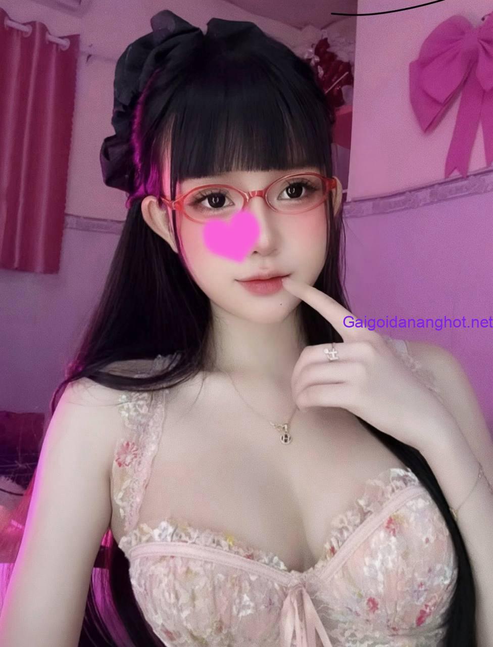 Mina 2k7 vẻ đẹp non tơ, em gái công sở sexy 3 vòng cuốn hút, em hàng tình cảm, dâm nhiều nước