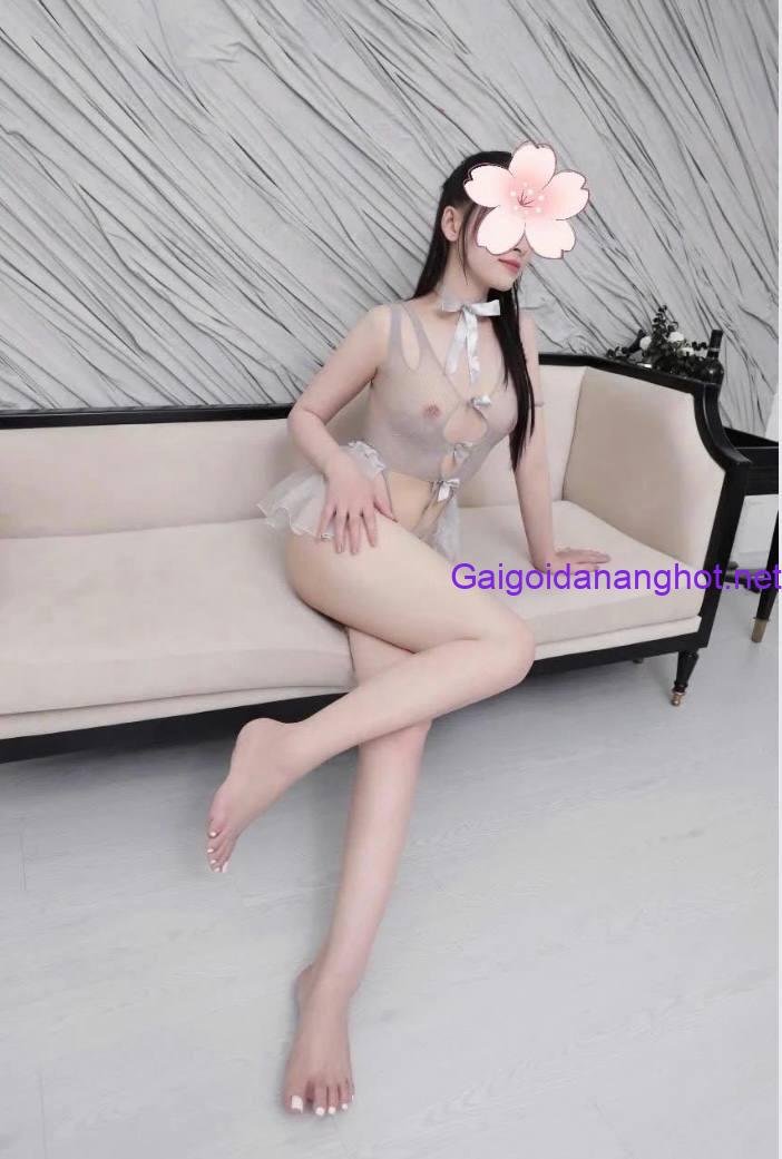 Phương Nhi – Làm Tình Sướng Xinh Xắn Dễ Thương Siêu Chiều Khách