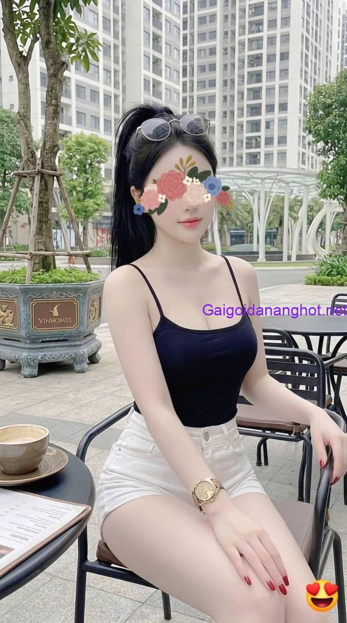 Ngọc Trang 2k6 – Bé Teen Da Trắng Mặt Xinh, Dáng Dây Gợi Cảm – Gái Xinh Cao Cấp Nha Trang